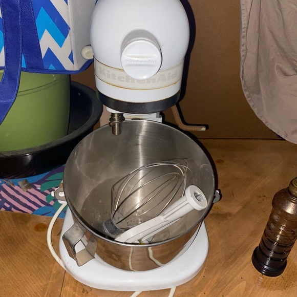 Mixer - Picture 2 of 2